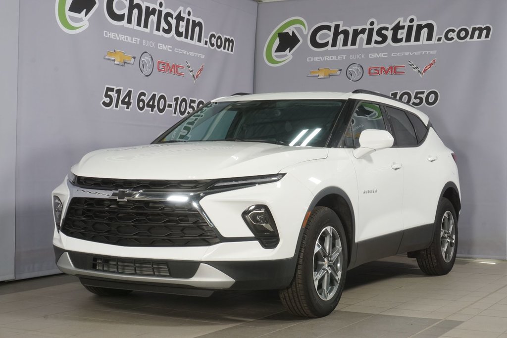 Chevrolet Blazer  2024 à Montréal, Québec - 1 - w1024h768px