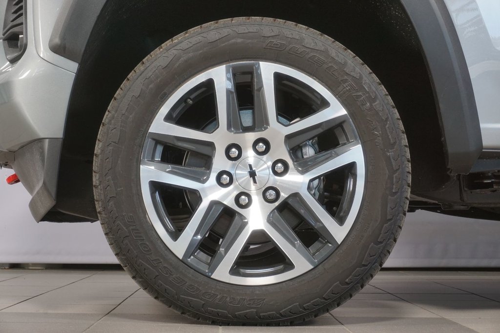 Chevrolet Colorado  2024 à Montréal, Québec - 4 - w1024h768px