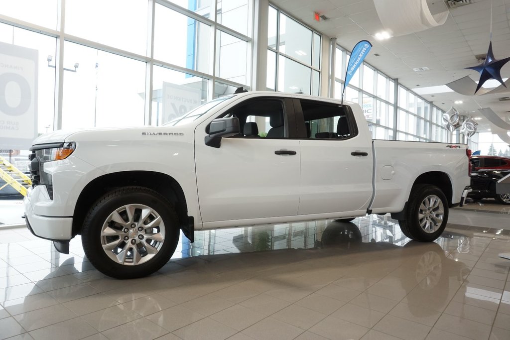 2024 Chevrolet Silverado 1500 in Montreal, Quebec - 30 - w1024h768px