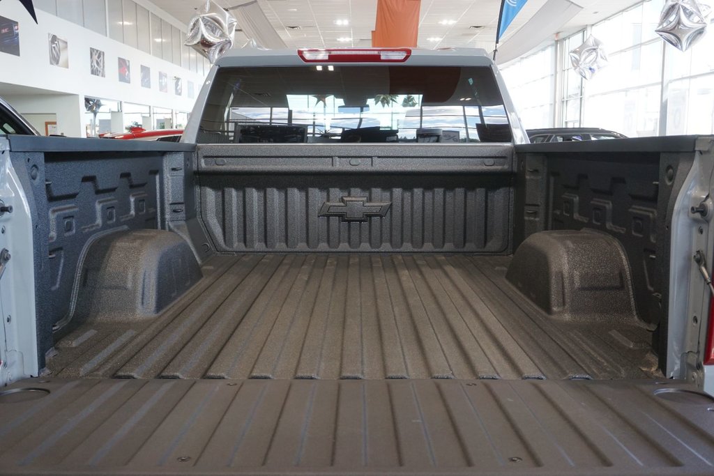 2025 Chevrolet Silverado 1500 in Montreal, Quebec - 24 - w1024h768px