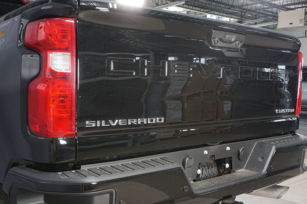 2024 Chevrolet SILVERADO 2500 HD in Montreal, Quebec - 31 - w1024h768px