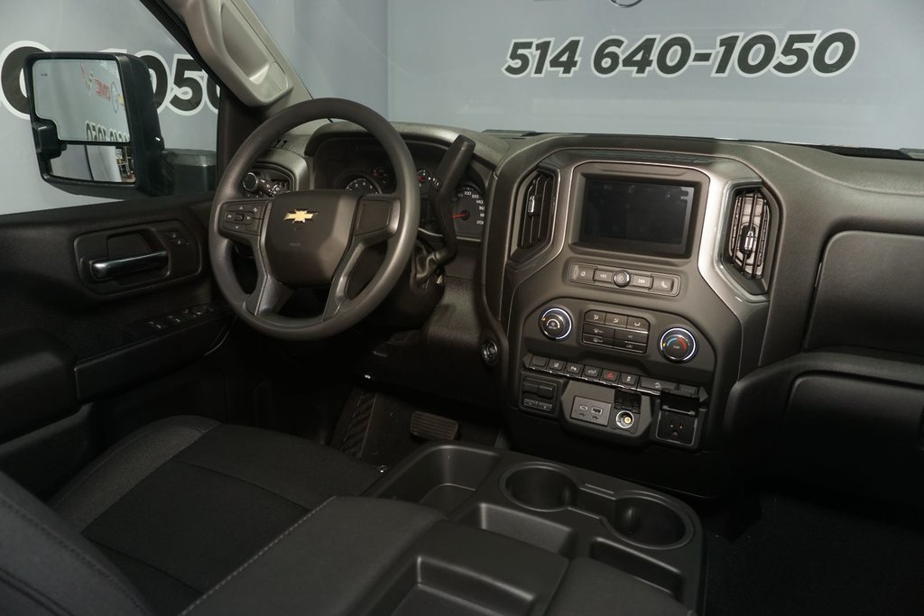 2024 Chevrolet SILVERADO 2500 HD in Montreal, Quebec - 25 - w1024h768px