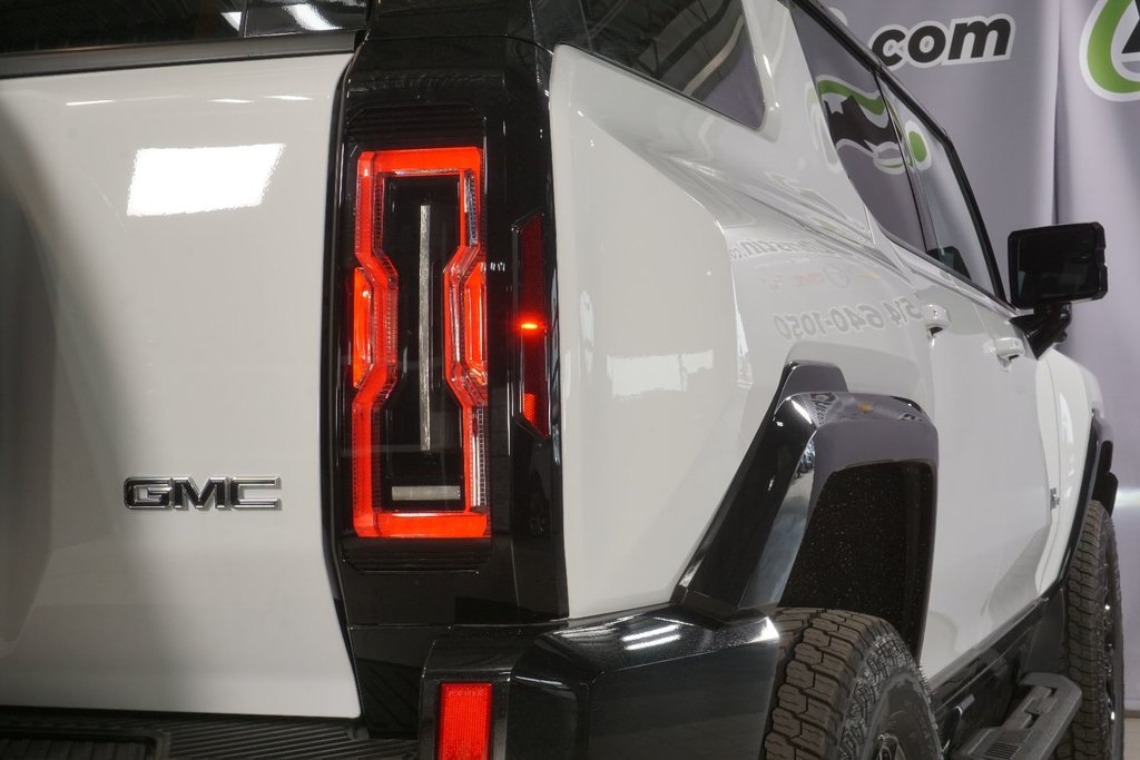 GMC HUMMER EV SUV  2025 à Montréal, Québec - 45 - w1024h768px