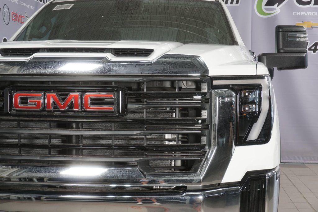 GMC Sierra 2500 HD  2025 à Montréal, Québec - 4 - w1024h768px