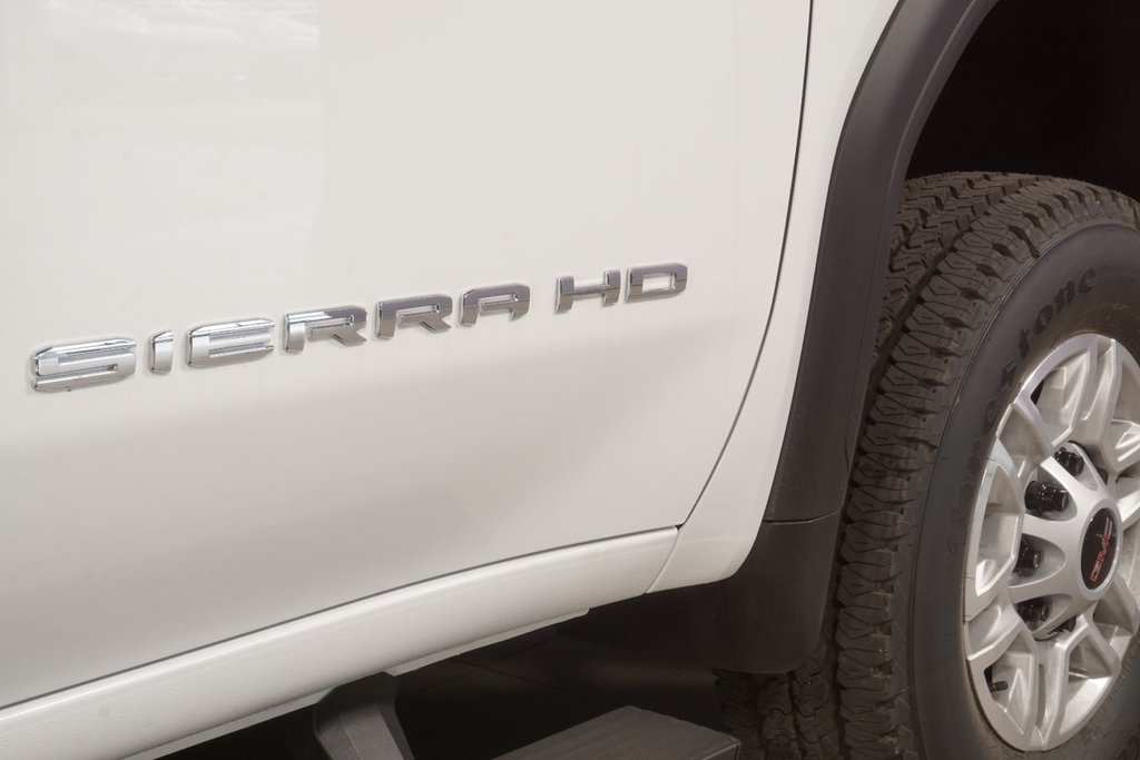 GMC Sierra 2500 HD  2025 à Montréal, Québec - 33 - w1024h768px