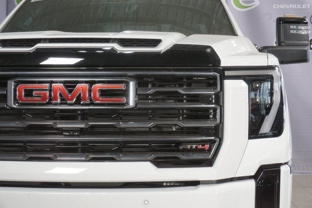 2025 GMC Sierra 2500 HD in Montreal, Quebec - 4 - w1024h768px