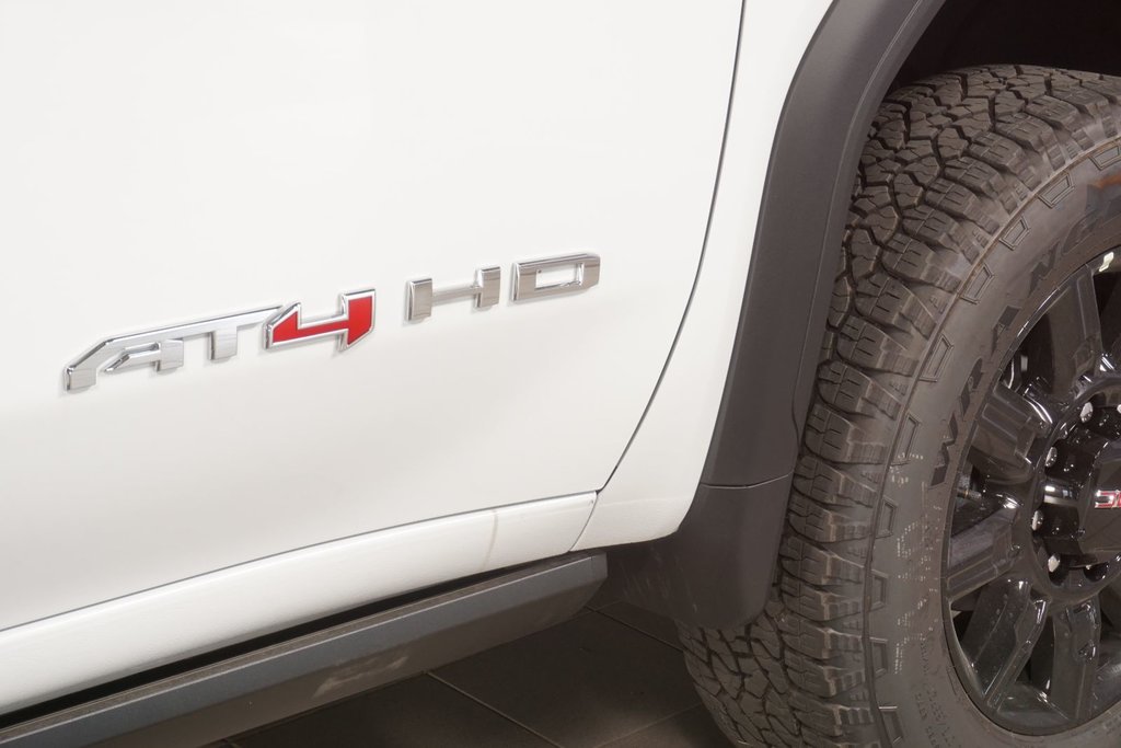 2025 GMC Sierra 2500 HD in Montreal, Quebec - 45 - w1024h768px