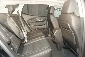 2024 GMC Terrain in Montreal, Quebec - 12 - w1024h768px