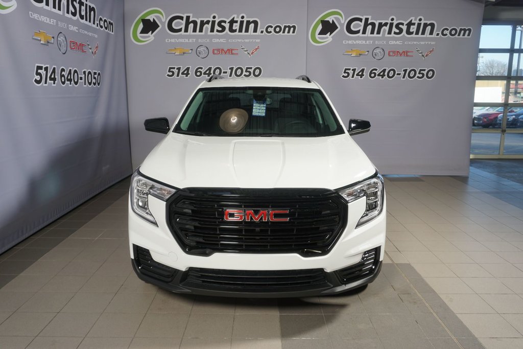 2024 GMC Terrain in Montreal, Quebec - 2 - w1024h768px