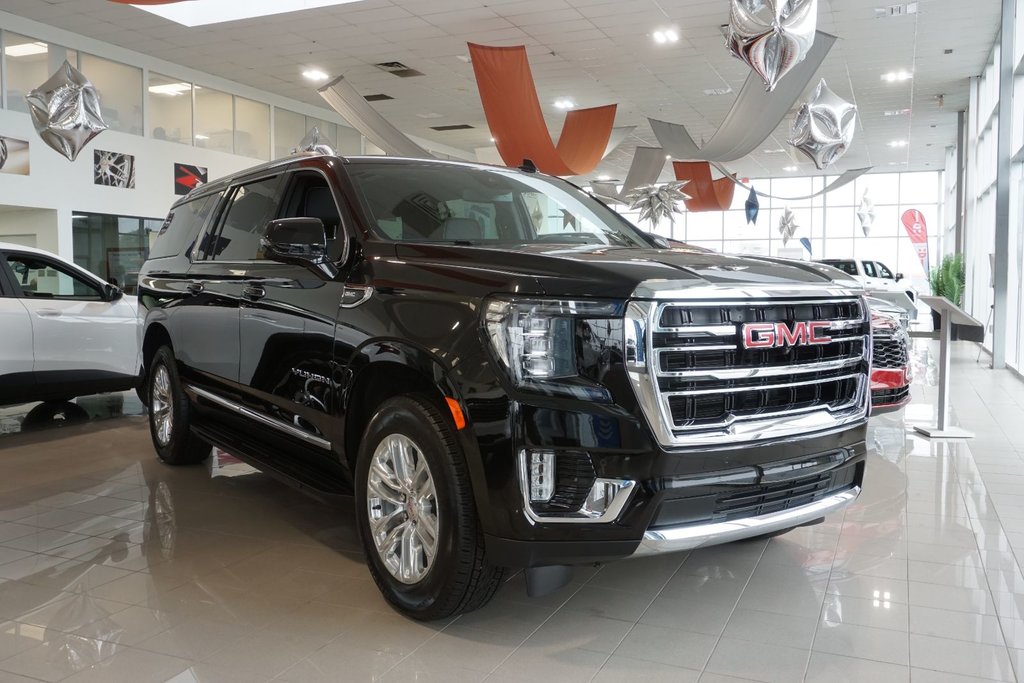 2024 GMC Yukon XL in Montreal, Quebec - 1 - w1024h768px