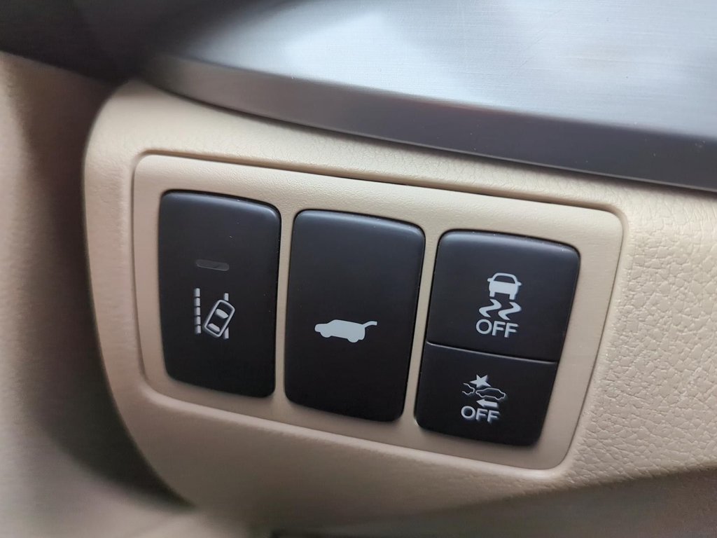 2017 Acura RDX in Antigonish, Nova Scotia - 37 - w1024h768px