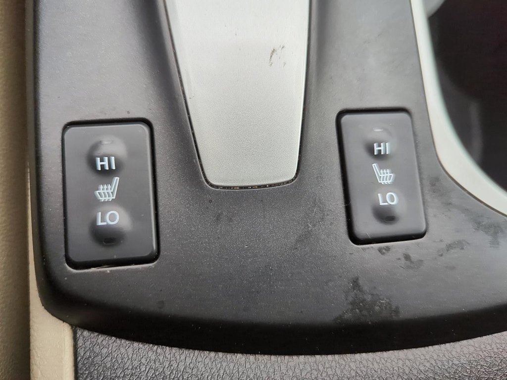 2017 Acura RDX in Antigonish, Nova Scotia - 17 - w1024h768px