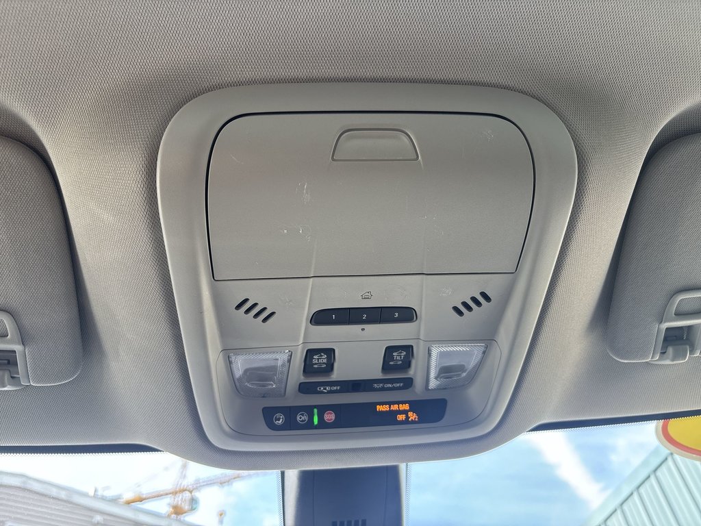 2021 Buick Enclave Avenir | Leather | Roof | Cam | USB | HtdSeats in Saint John, New Brunswick - 50 - w1024h768px