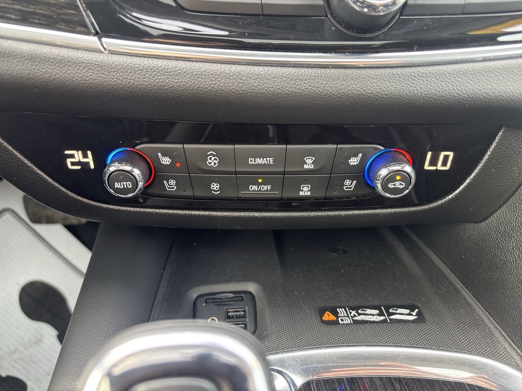 2021 Buick Enclave Avenir | Leather | Roof | Cam | USB | HtdSeats in Saint John, New Brunswick - 27 - w1024h768px