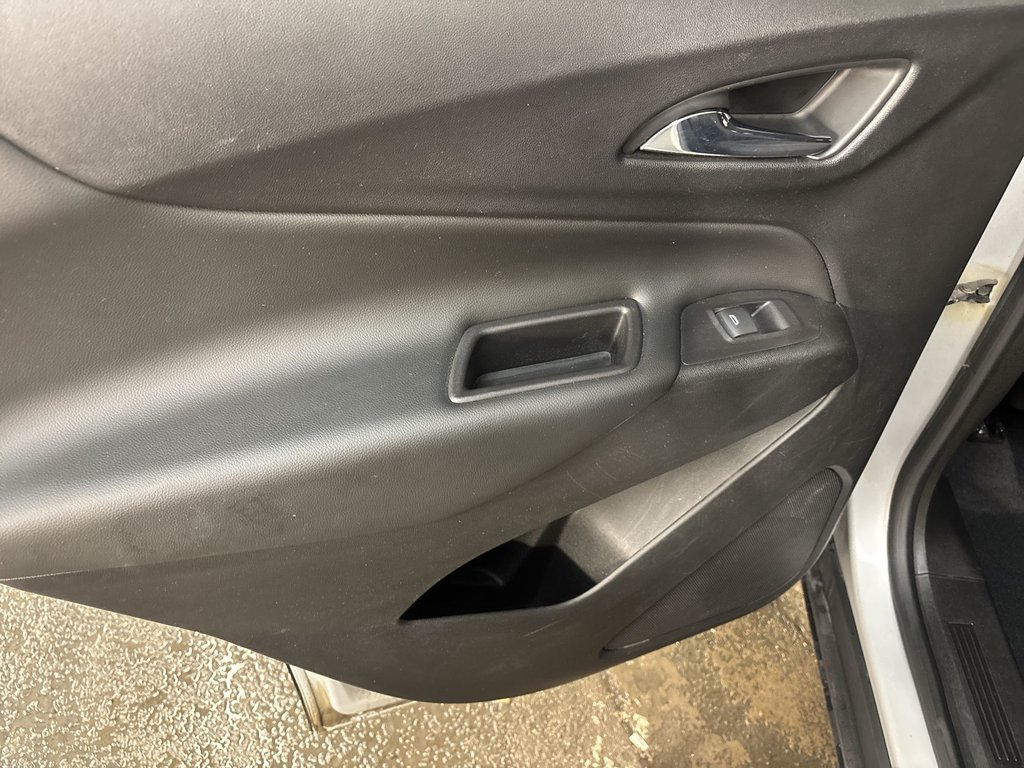 2020 Chevrolet Equinox LT | Cam | USB | HtdSeats | Bluetooth | XM in Saint John, New Brunswick - 35 - w1024h768px