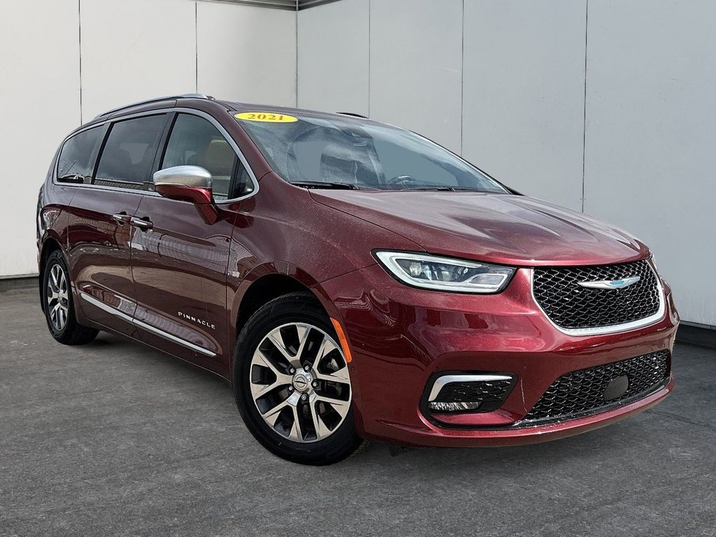 2021 Chrysler Pacifica Hybrid in Antigonish, Nova Scotia - 1 - w1024h768px