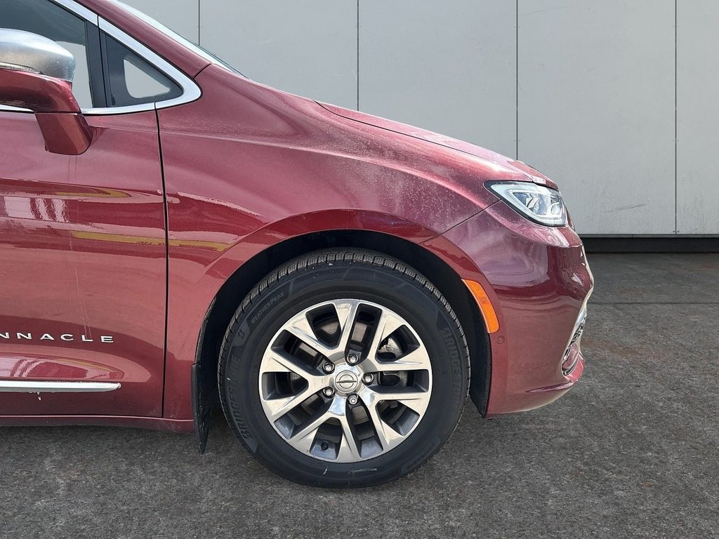 2021 Chrysler Pacifica Hybrid Pinnacle | PHEV | Leather | Nav | Warranty to 2031 in Saint John, New Brunswick - 2 - w1024h768px