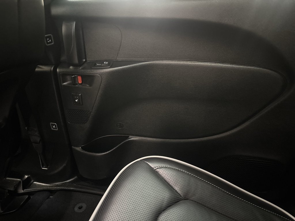 2025 Chrysler Pacifica Limited | Leather | Roof | Nav | Cam | USB in Saint John, New Brunswick - 41 - w1024h768px