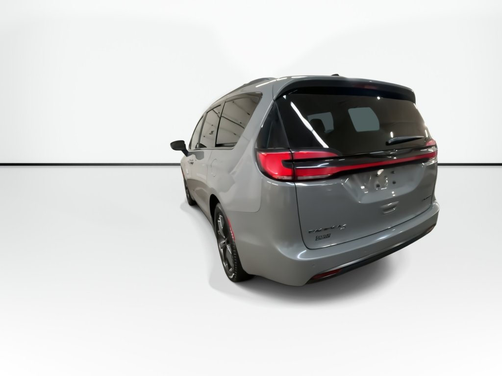 2025 Chrysler Pacifica Limited | Leather | Roof | Nav | Cam | USB in Saint John, New Brunswick - 6 - w1024h768px