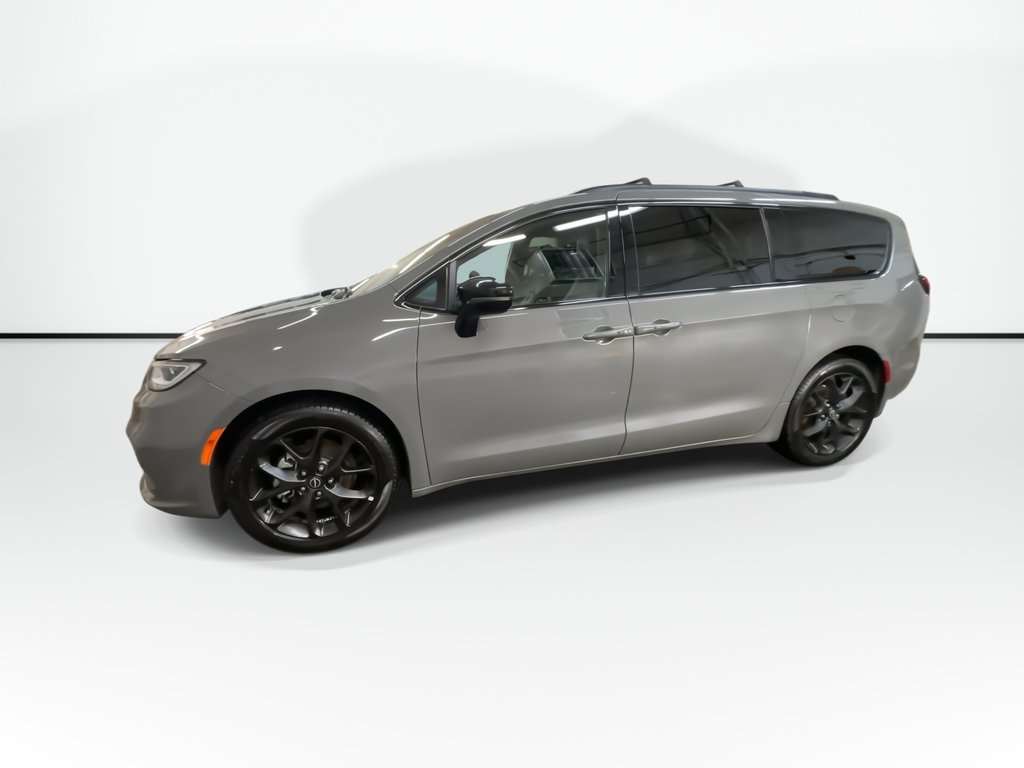 2025 Chrysler Pacifica Limited | Leather | Roof | Nav | Cam | USB in Saint John, New Brunswick - 4 - w1024h768px