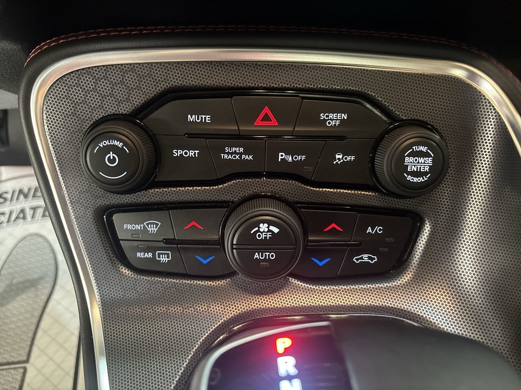 2018 Dodge Challenger in Antigonish, Nova Scotia - 27 - w1024h768px