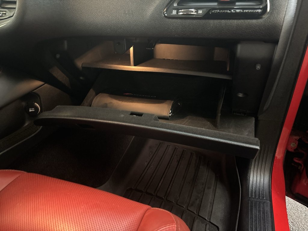 2018 Dodge Challenger in Antigonish, Nova Scotia - 43 - w1024h768px