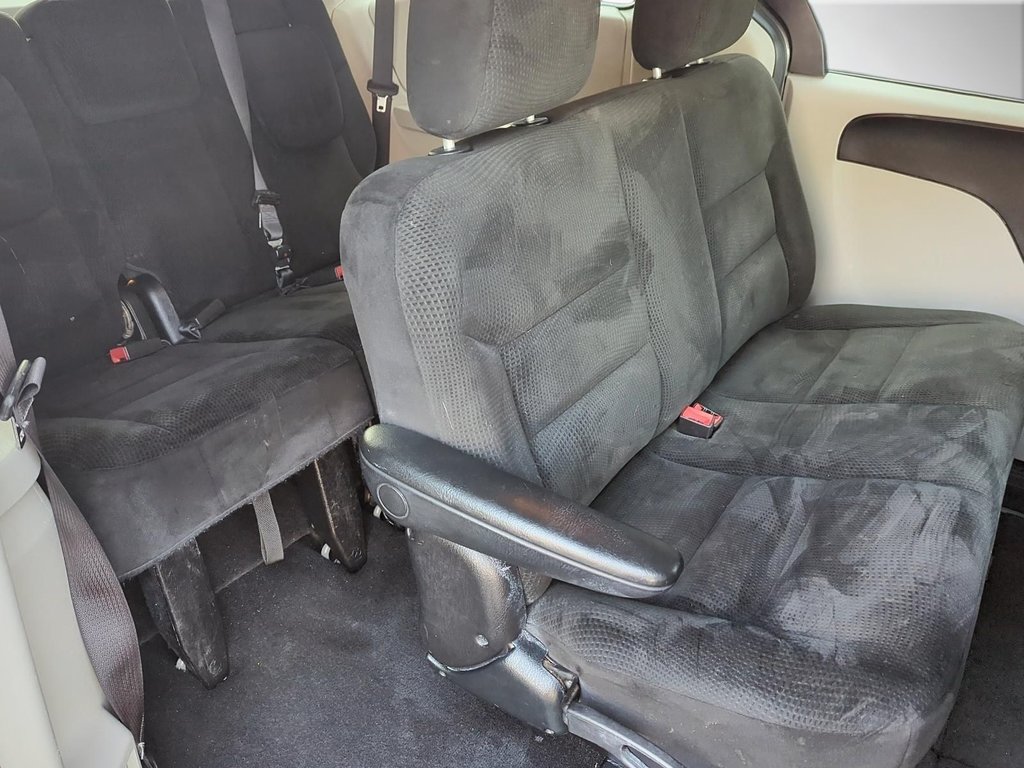 2016 Dodge Grand Caravan Canada Value Package | Cam | USB | Bluetooth | in Saint John, New Brunswick - 48 - w1024h768px