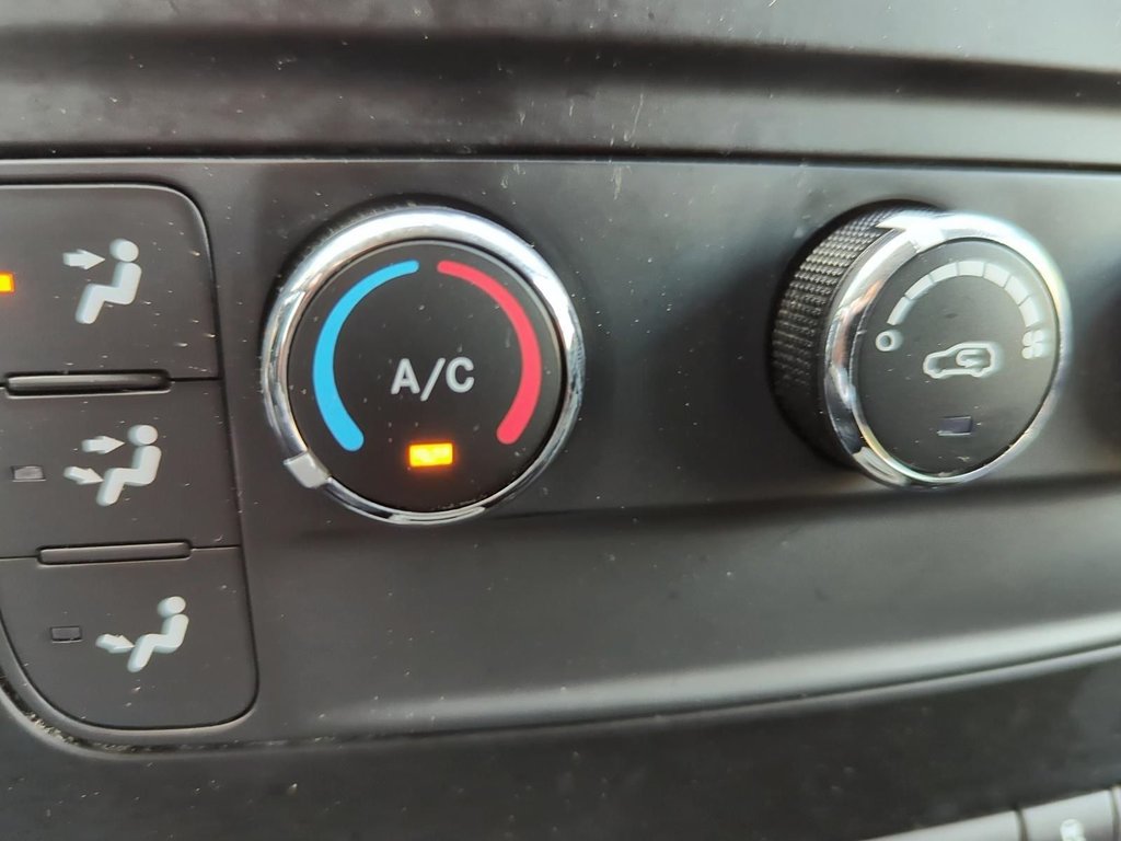 2016 Dodge Grand Caravan Canada Value Package | Cam | USB | Bluetooth | in Saint John, New Brunswick - 24 - w1024h768px