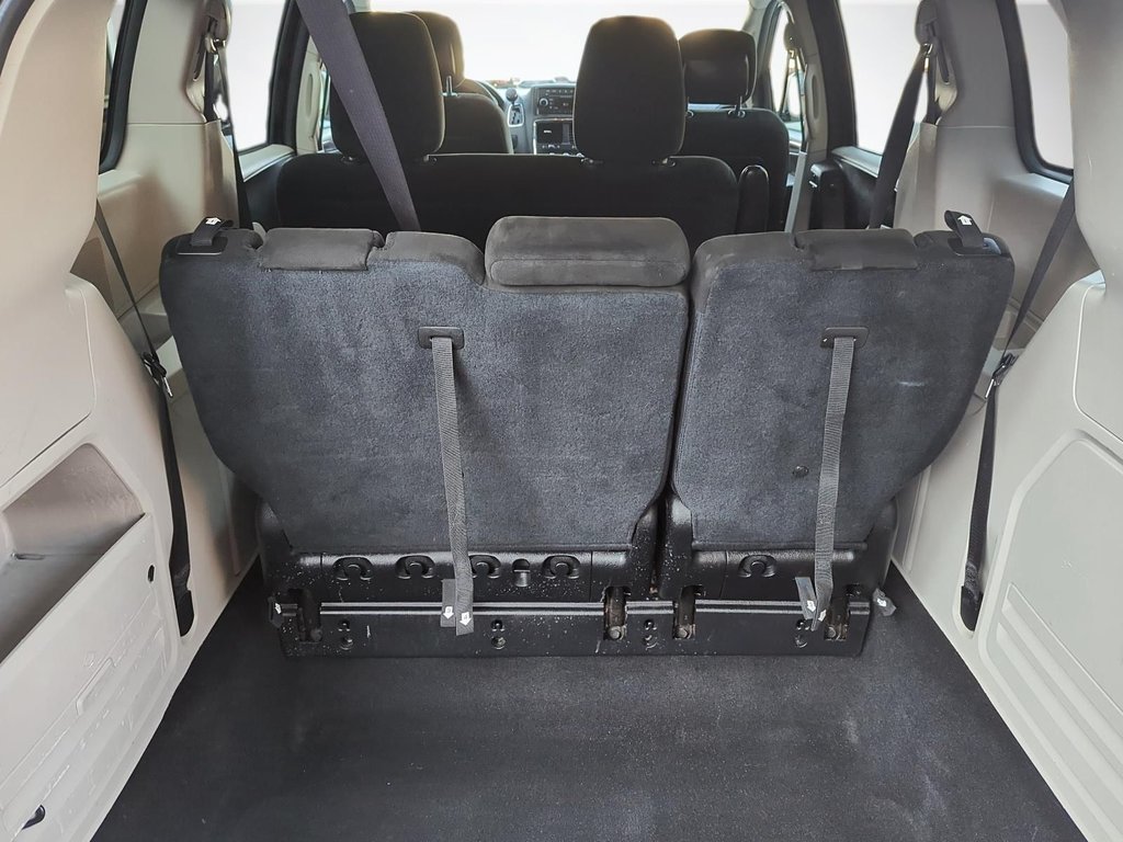 2016 Dodge Grand Caravan Canada Value Package | Cam | USB | Bluetooth | in Saint John, New Brunswick - 45 - w1024h768px