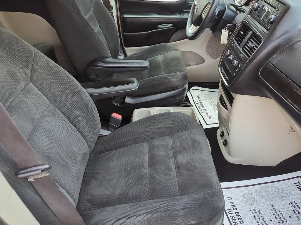 2016 Dodge Grand Caravan Canada Value Package | Cam | USB | Bluetooth | in Saint John, New Brunswick - 10 - w1024h768px