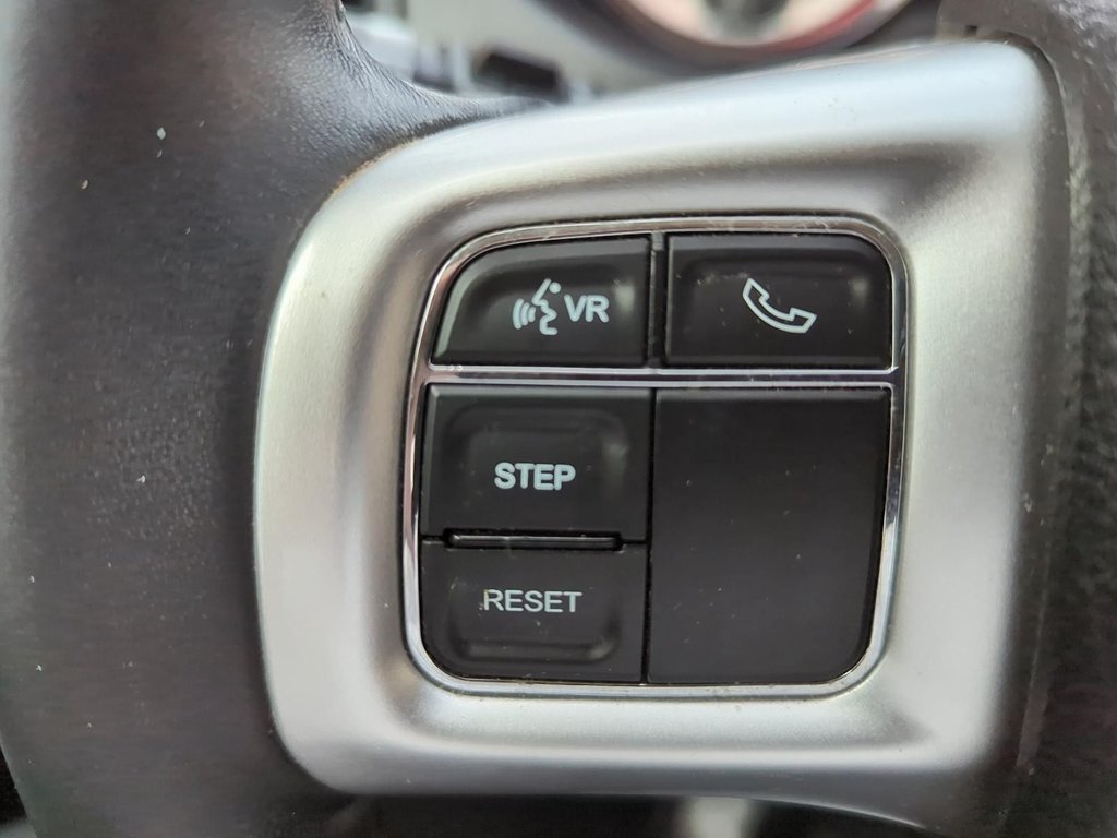 2016 Dodge Grand Caravan Canada Value Package | Cam | USB | Bluetooth | in Saint John, New Brunswick - 27 - w1024h768px