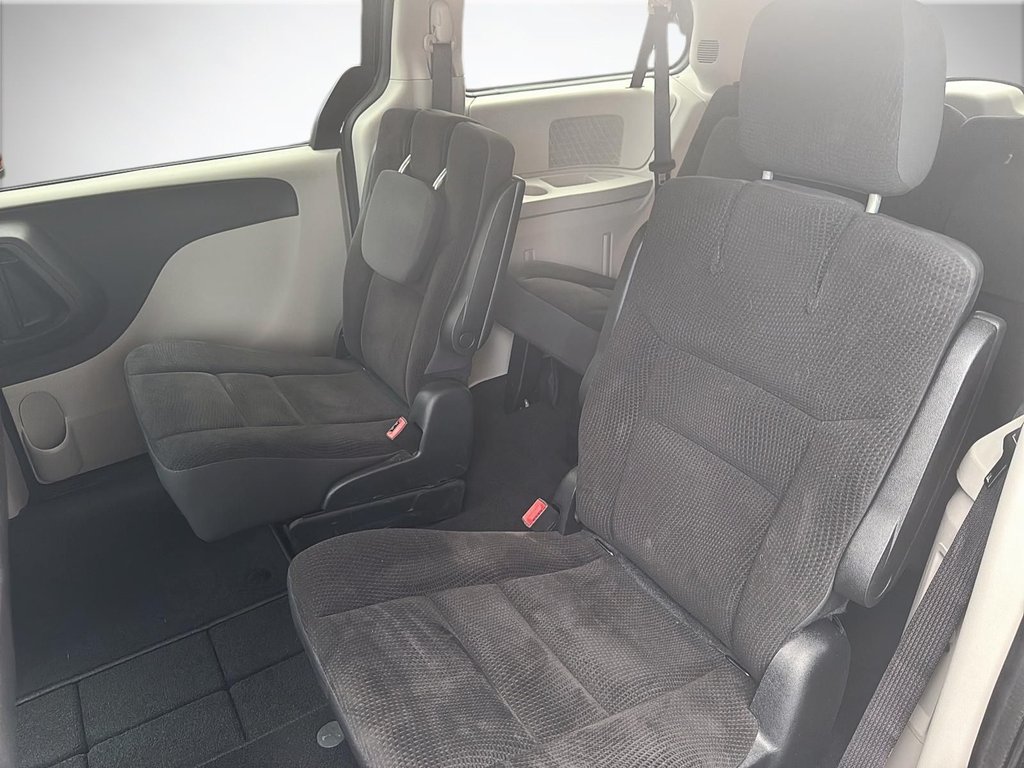 2019 Dodge Grand Caravan in Antigonish, Nova Scotia - 37 - w1024h768px