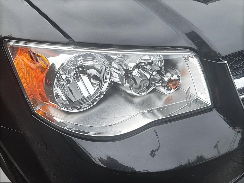2019 Dodge Grand Caravan in Antigonish, Nova Scotia - 52 - w1024h768px
