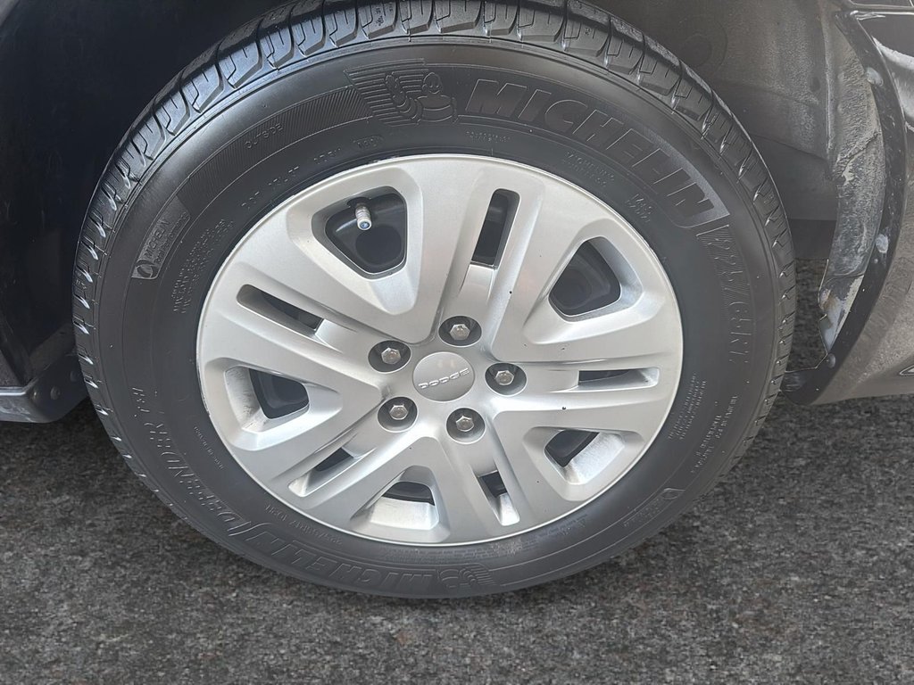 2019 Dodge Grand Caravan in Antigonish, Nova Scotia - 9 - w1024h768px