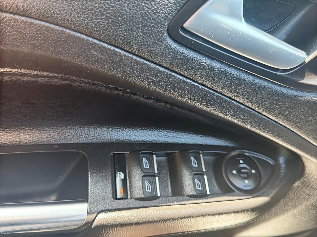 2017 Ford Escape SE | USB | HtdSeats | Bluetooth| Keyless in Saint John, New Brunswick - 30 - w1024h768px