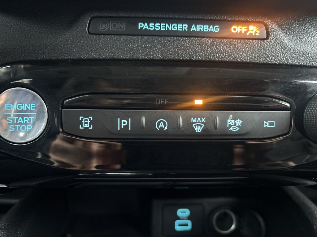 2023 Ford Escape Platinum | Leather | Cam | USB | HtdWheel in Saint John, New Brunswick - 22 - w1024h768px