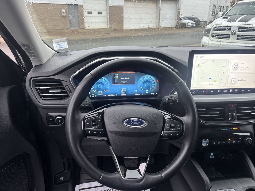 2023 Ford Escape Platinum | Leather | Cam | USB | HtdWheel in Saint John, New Brunswick - 12 - w1024h768px