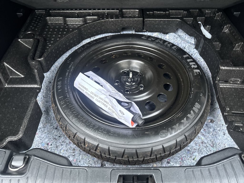 2023 Ford Escape Platinum | Leather | Cam | USB | HtdWheel in Saint John, New Brunswick - 38 - w1024h768px