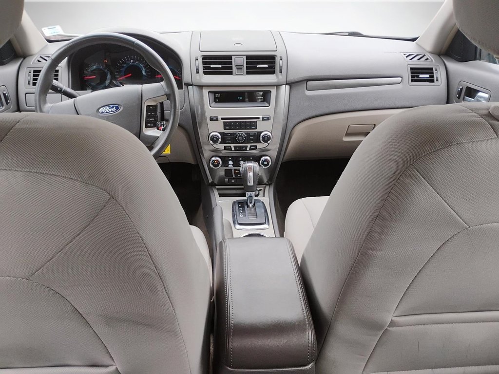 2012 Ford Fusion in Antigonish, Nova Scotia - 57 - w1024h768px