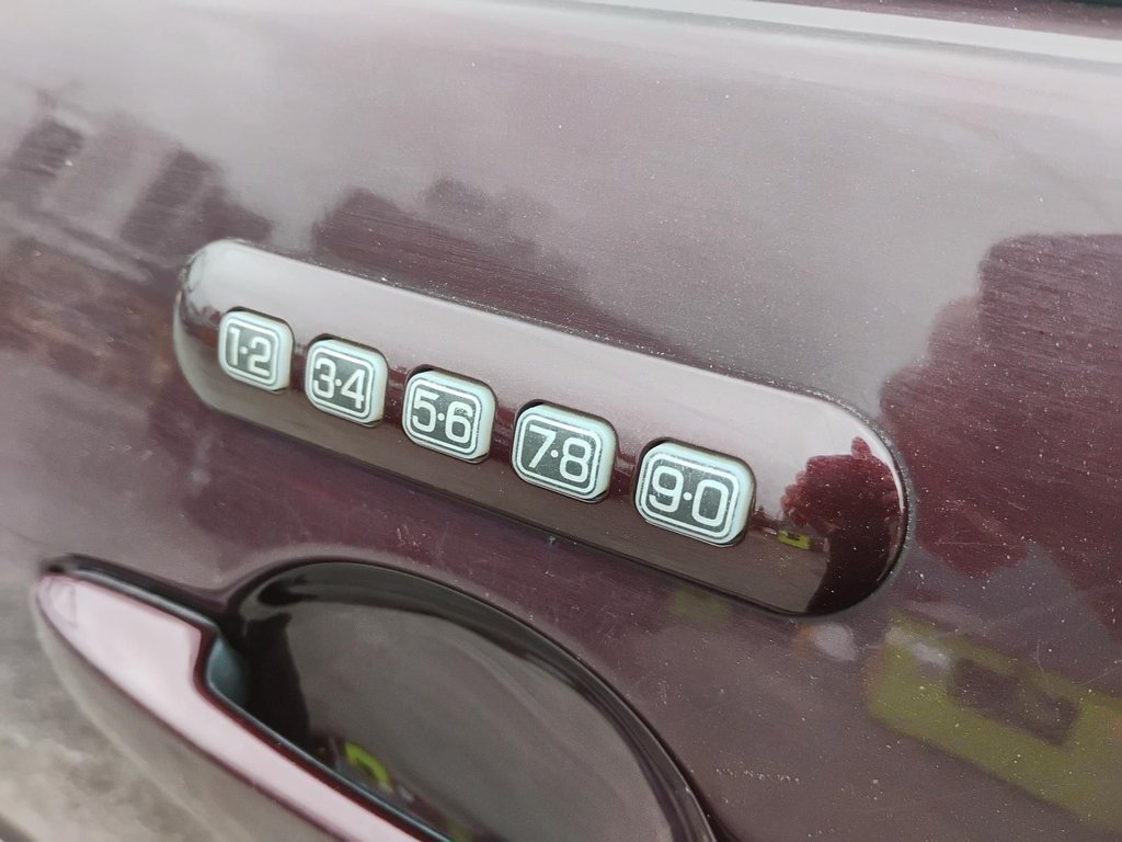 2012 Ford Fusion in Antigonish, Nova Scotia - 58 - w1024h768px