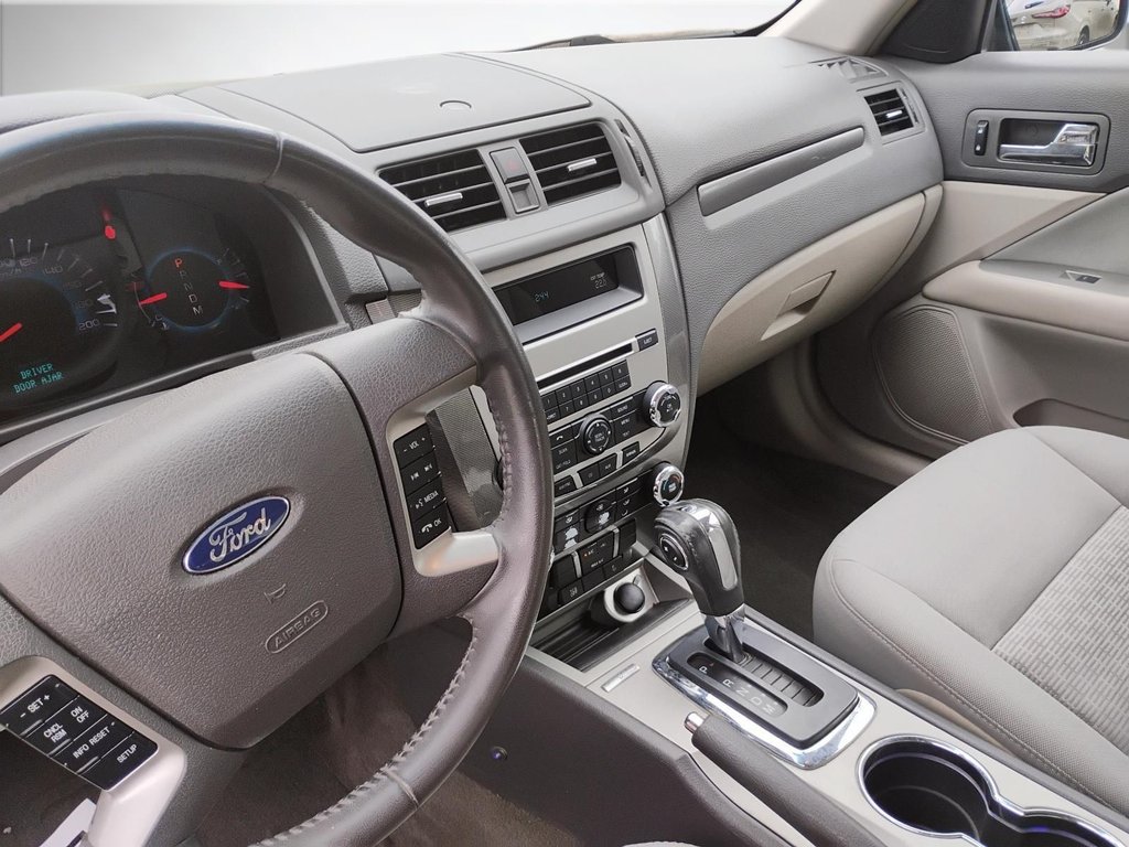 2012 Ford Fusion in Antigonish, Nova Scotia - 51 - w1024h768px