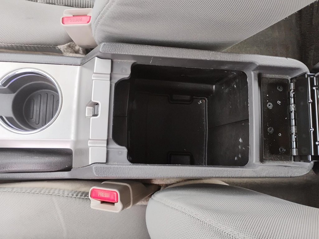 2012 Ford Fusion in Antigonish, Nova Scotia - 45 - w1024h768px