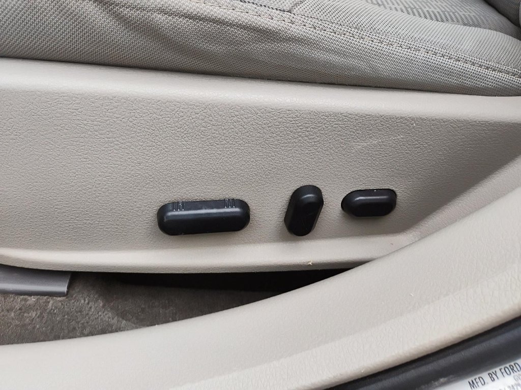 2012 Ford Fusion in Antigonish, Nova Scotia - 52 - w1024h768px