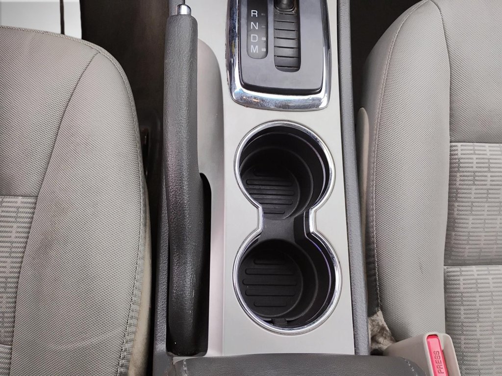 2012 Ford Fusion in Antigonish, Nova Scotia - 43 - w1024h768px