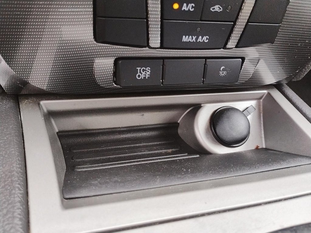 2012 Ford Fusion in Antigonish, Nova Scotia - 41 - w1024h768px