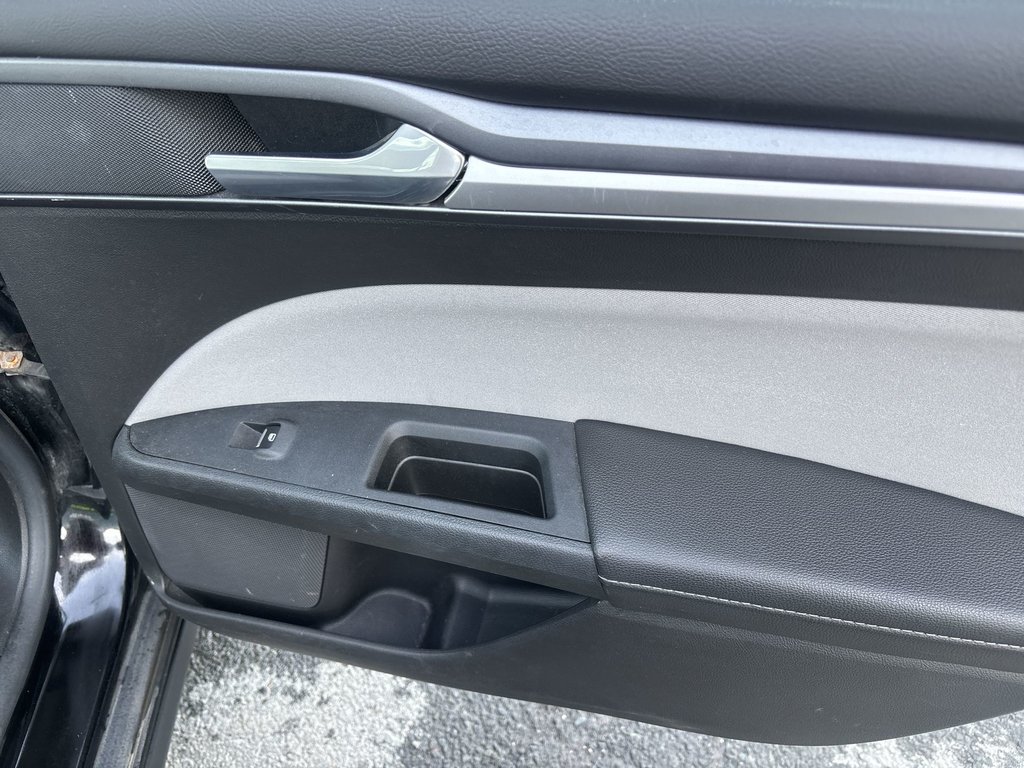 2016 Ford Fusion S | Cam | Keyless | Cruise | PwrWindows in Saint John, New Brunswick - 41 - w1024h768px