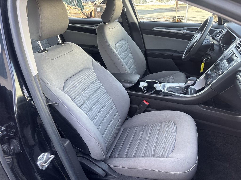 2016 Ford Fusion S | Cam | Keyless | Cruise | PwrWindows in Saint John, New Brunswick - 42 - w1024h768px