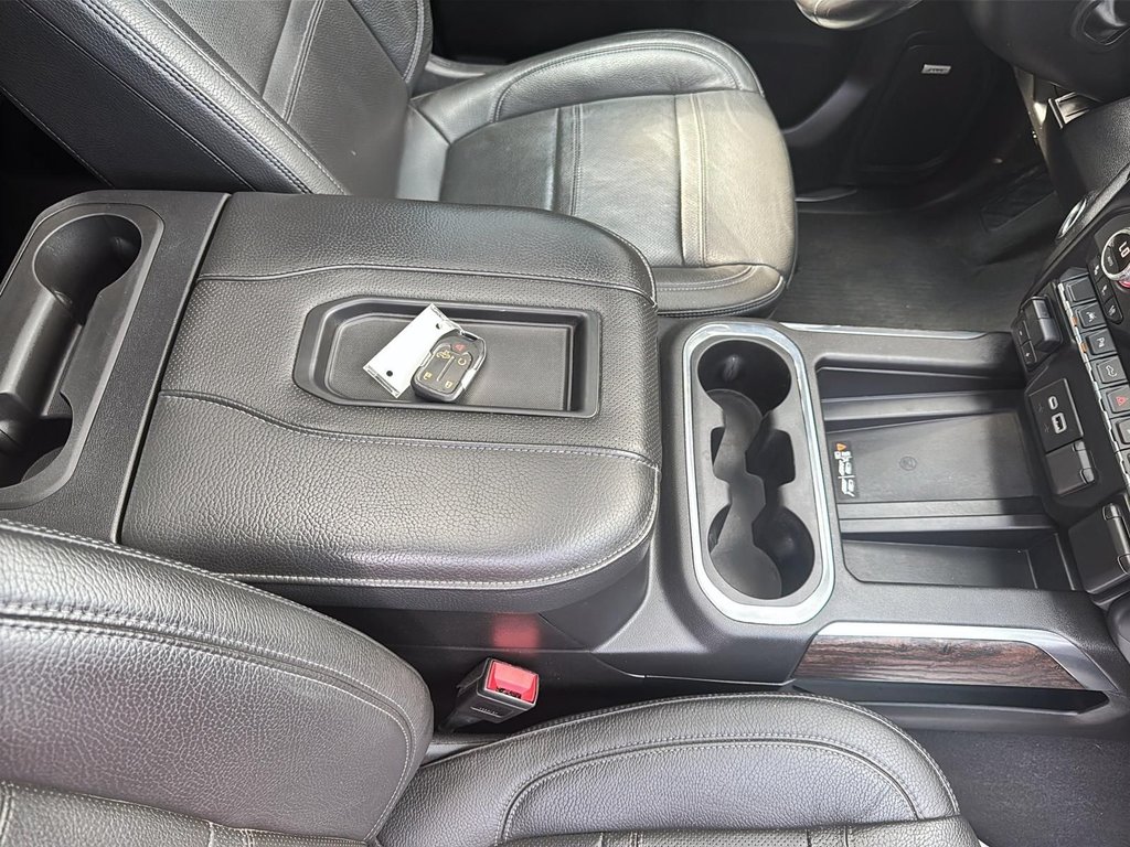GMC Sierra 1500 Denali |  Leather | Roof | Cam | USB HtdWheel 2021 à Saint John, Nouveau-Brunswick - 12 - w1024h768px