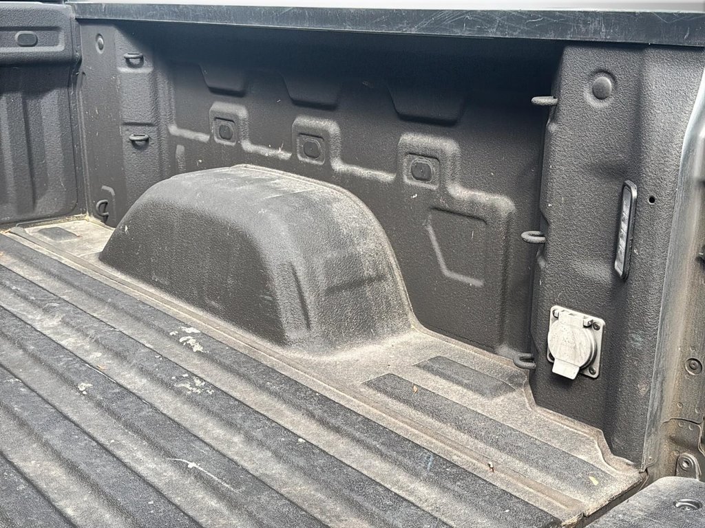 GMC Sierra 1500 Denali |  Leather | Roof | Cam | USB HtdWheel 2021 à Saint John, Nouveau-Brunswick - 20 - w1024h768px