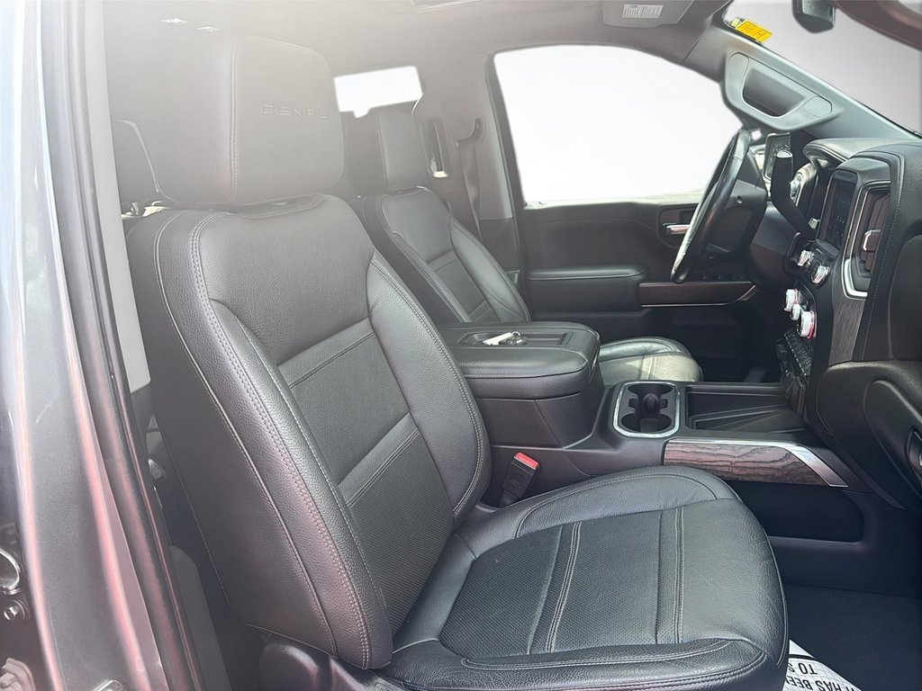 GMC Sierra 1500 Denali |  Leather | Roof | Cam | USB HtdWheel 2021 à Saint John, Nouveau-Brunswick - 11 - w1024h768px